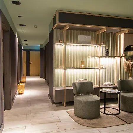 Апартаменты Vacationclub - Royal Tulip 431
