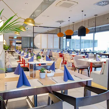 Vacationclub - Royal Tulip 431 Апартаменты *