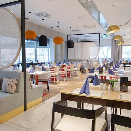 Апартаменты Vacationclub - Royal Tulip 431 *